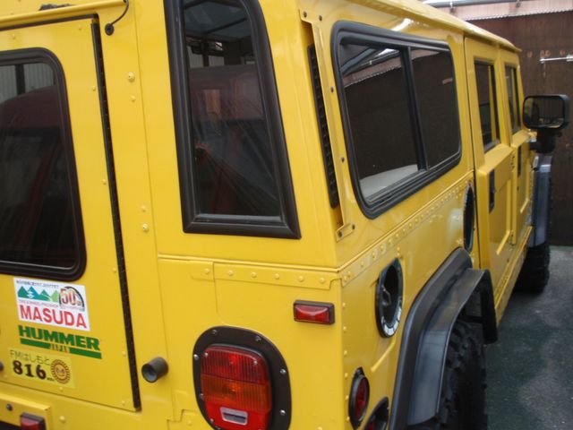 HUMMER H1