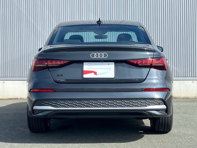 AUDI A3 Sedan