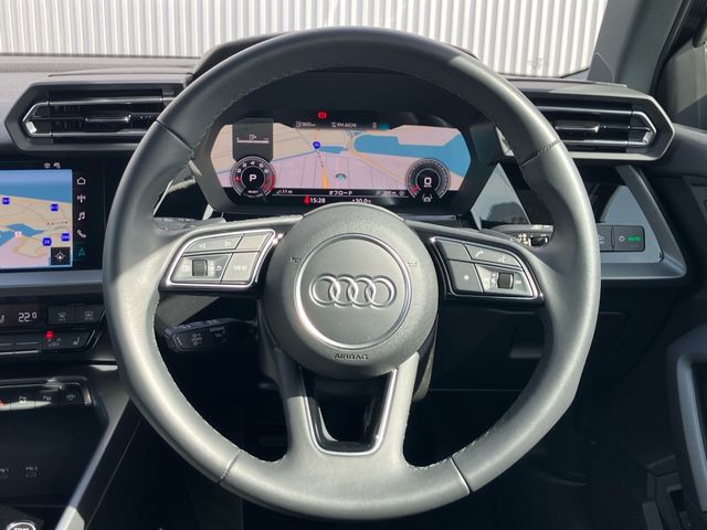 AUDI A3 Sedan