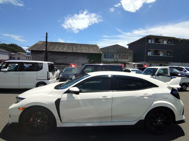 CIVIC hatchback