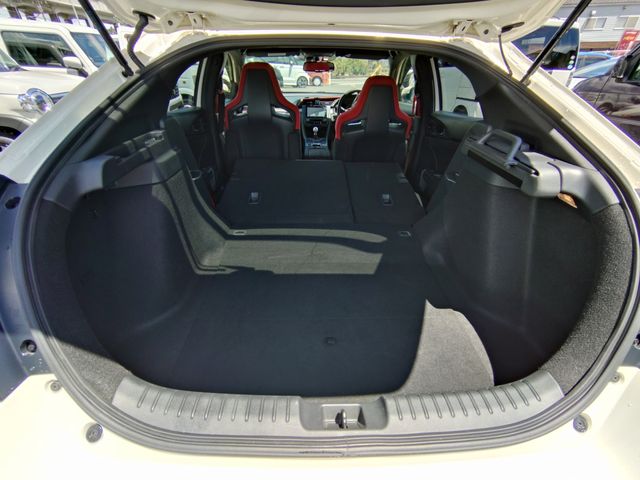 CIVIC hatchback