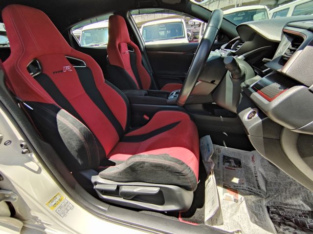 CIVIC hatchback