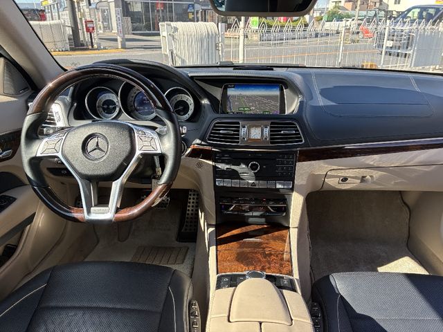 MERCEDES BENZ E class open