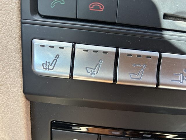 MERCEDES BENZ E class open
