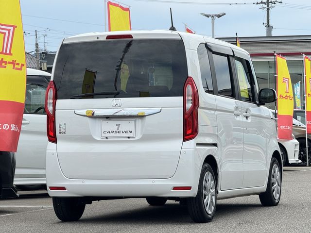N-BOX