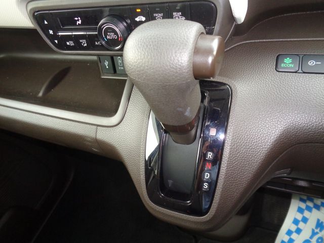 N BOX 4WD