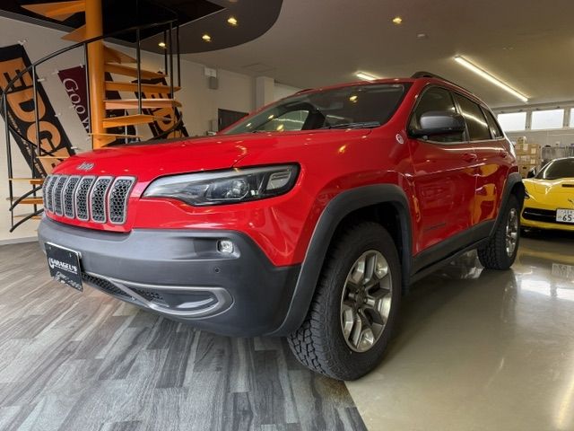 JEEP CHEROKEE