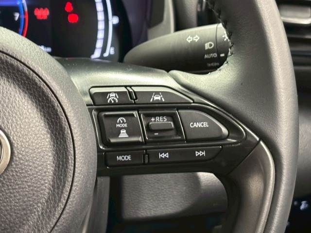 YARIS CROSS