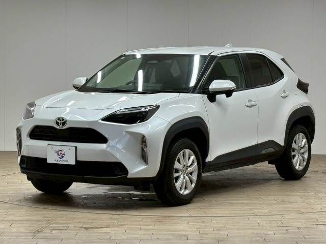 YARIS CROSS