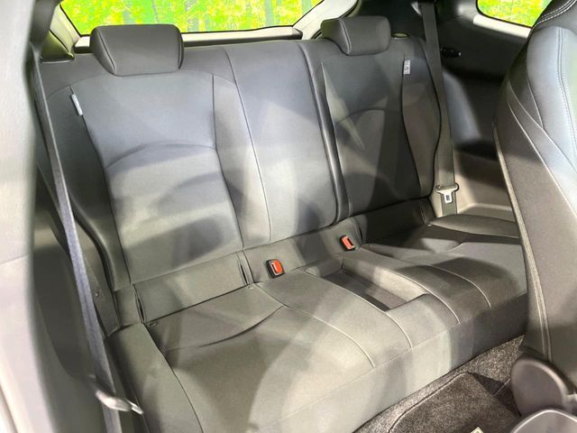 GR YARIS