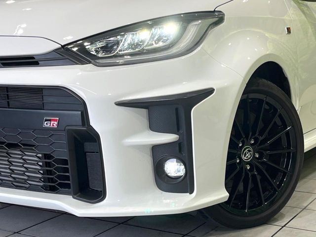 GR YARIS