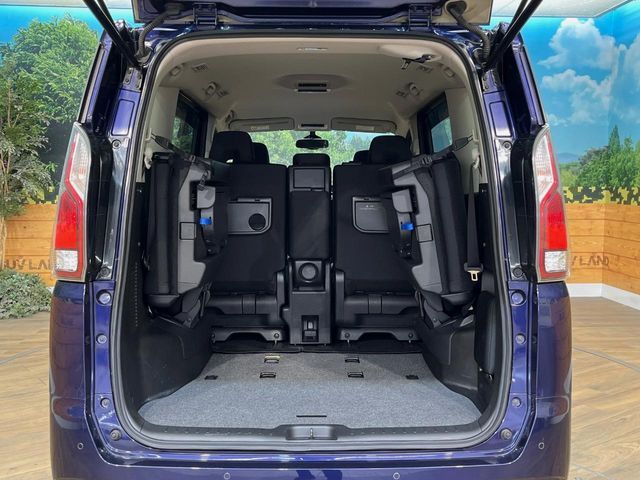 SERENA  S-HYBRID 4WD