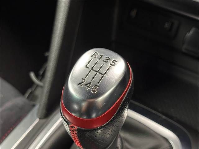 RENAULT MEGANE hatchback