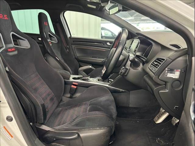 RENAULT MEGANE hatchback