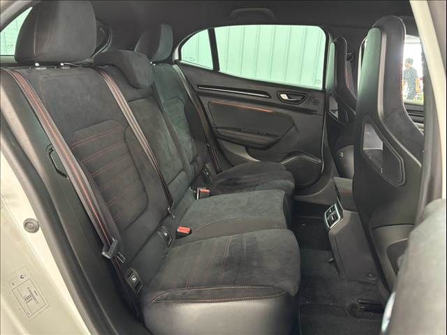 RENAULT MEGANE hatchback