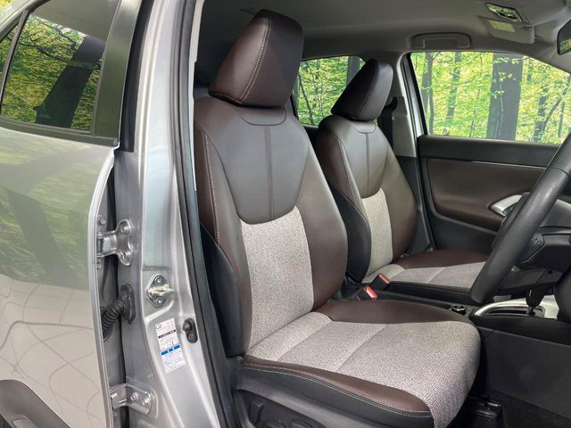 YARIS CROSS HYBRID