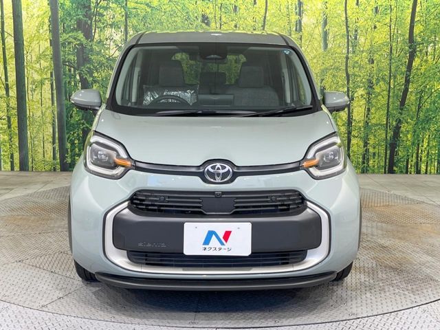 SIENTA HYBRID