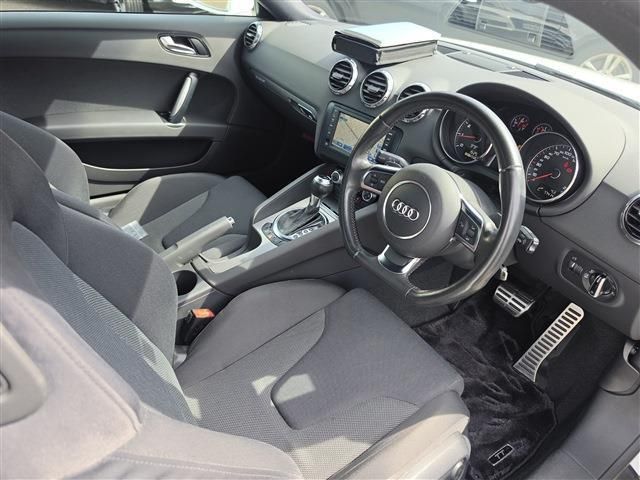 AUDI TT coupe