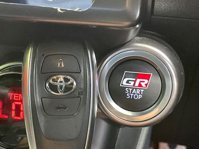 GR86