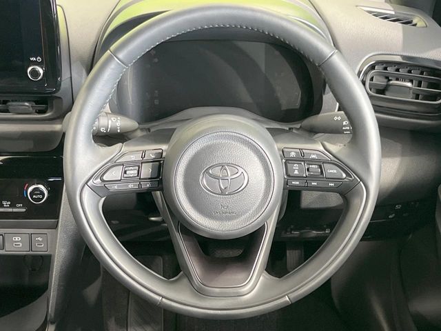 YARIS CROSS HYBRID