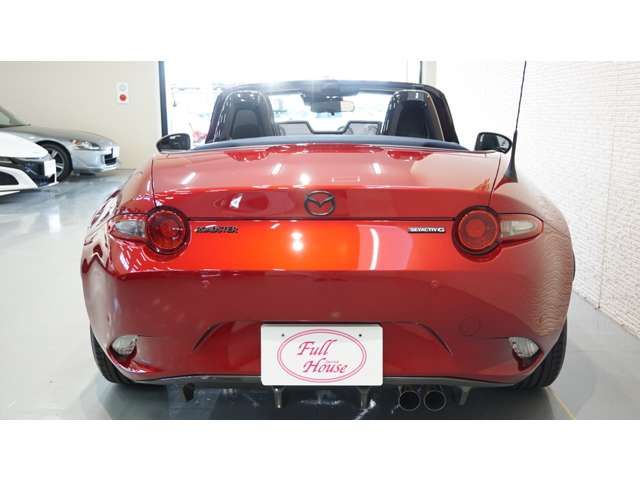 ROADSTER