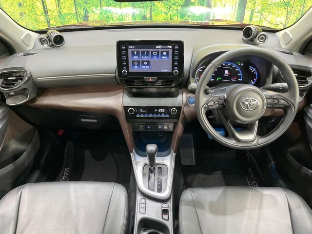 YARIS CROSS HYBRID