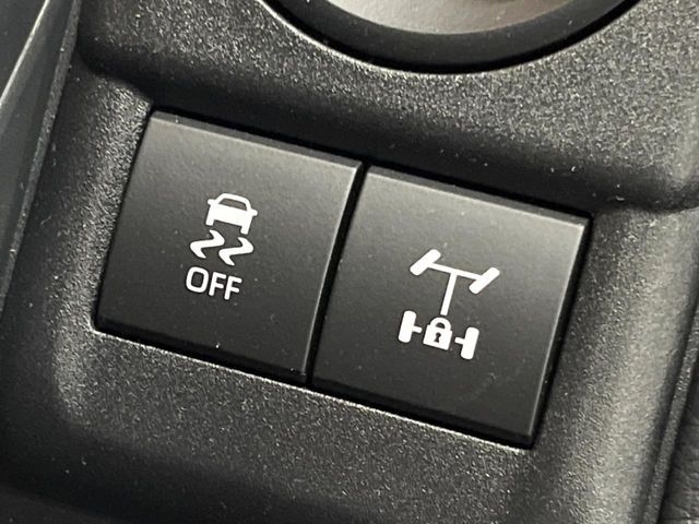 LANDCRUISER FJ