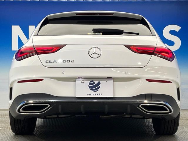 MERCEDES BENZ CLA Shooting Brake