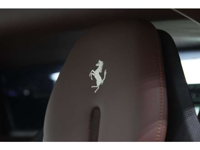 FERRARI SF90 Stradale