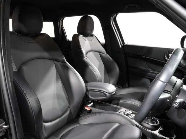 MINI COOPER D CROSSOVER