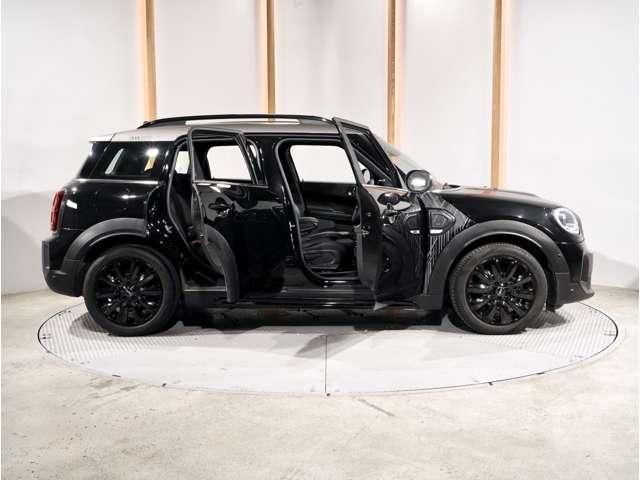MINI COOPER D CROSSOVER
