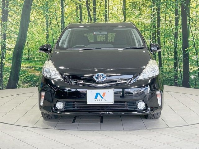 PRIUS Alpha