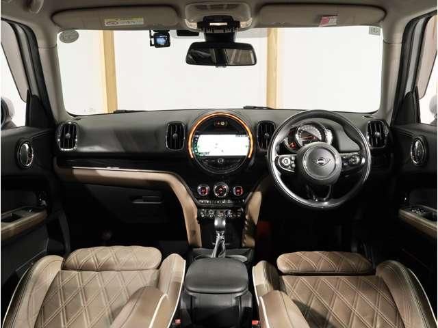 BMW MINI COOPER SD CROSSOVER