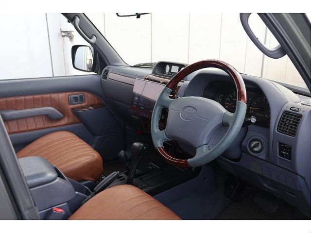 LANDCRUISER PRADO