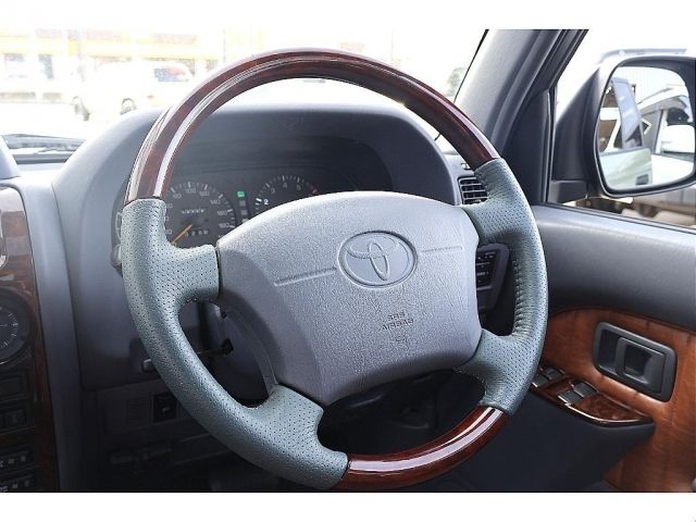LANDCRUISER PRADO