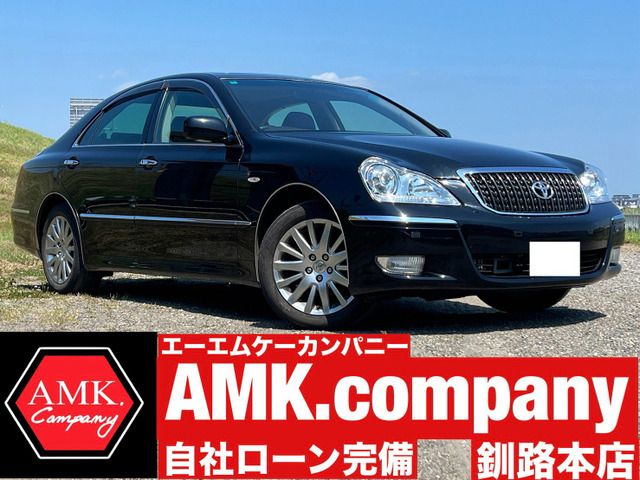 CROWN MAJESTA 4WD