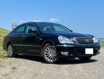 CROWN MAJESTA 4WD