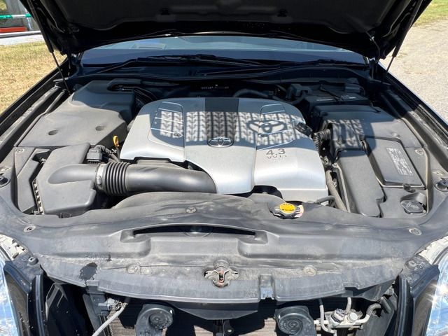 CROWN MAJESTA 4WD