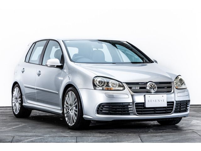 VOLKSWAGEN GOLF 4WD