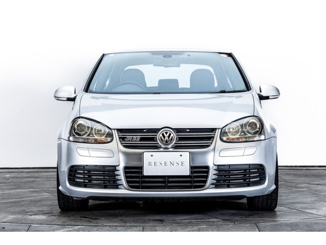 VOLKSWAGEN GOLF 4WD