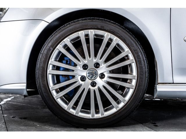 VOLKSWAGEN GOLF 4WD