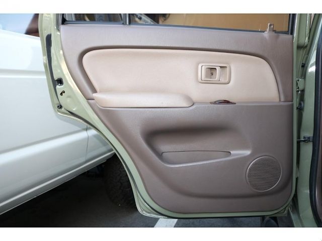 HILUXSURF wagon 4WD