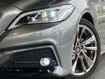 CROWN sedan hybrid