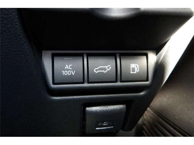 PRIUS 4WD