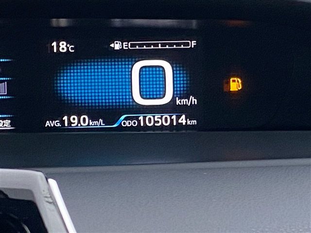 PRIUS 4WD