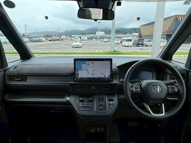 STEPWAGON e:HEV SPADA