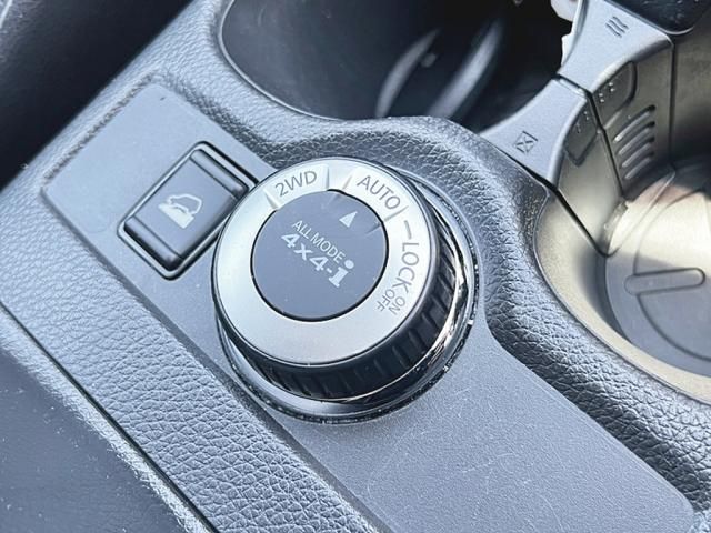 X-TRAIL 4WD