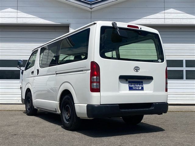 REGIUSACE van 4WD