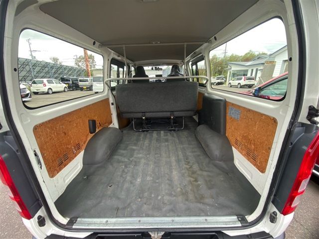 REGIUSACE van 4WD