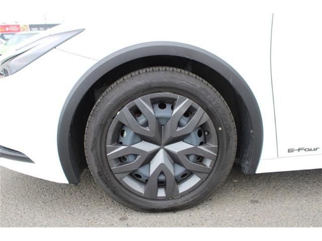PRIUS 4WD